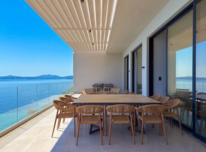 Listing photograph 11 of 23 of the house in Barbati, published by Chase Real Estate Corfu.