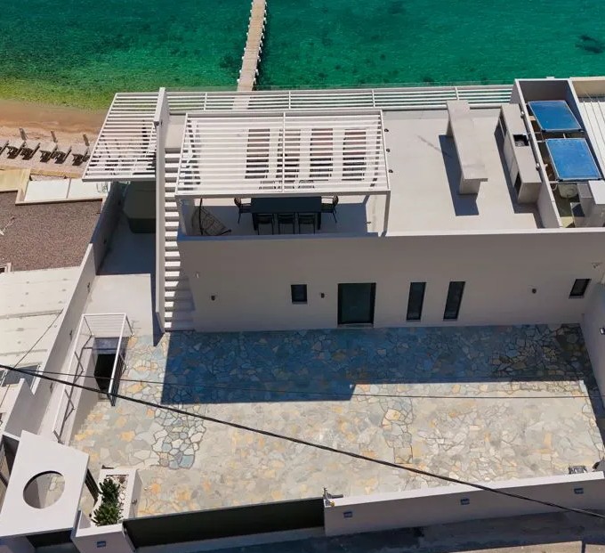 Listing photograph 4 of 23 of the house in Barbati, published by Chase Real Estate Corfu.