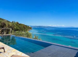 €3,500,000 – Beachfront 6 Bedroom Villa With Direct Sea Access & Shared Jetty, Glyfa Barbati (22)