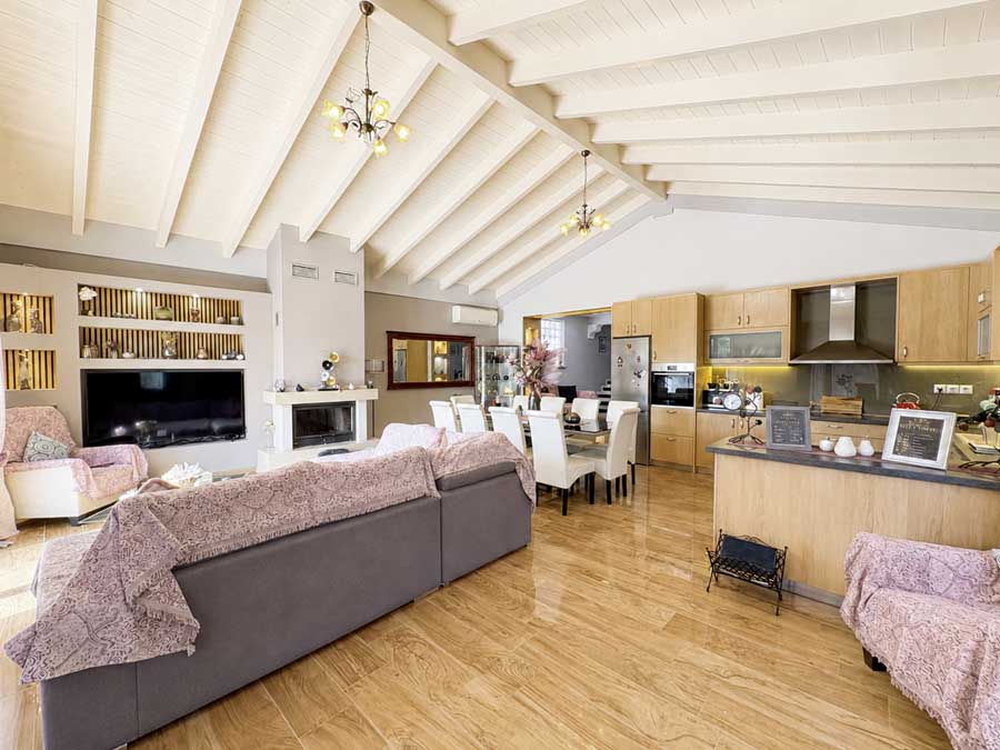 Listing photograph 40 of 76 of the house in Alykes Potamou, published by Chase Real Estate Corfu.