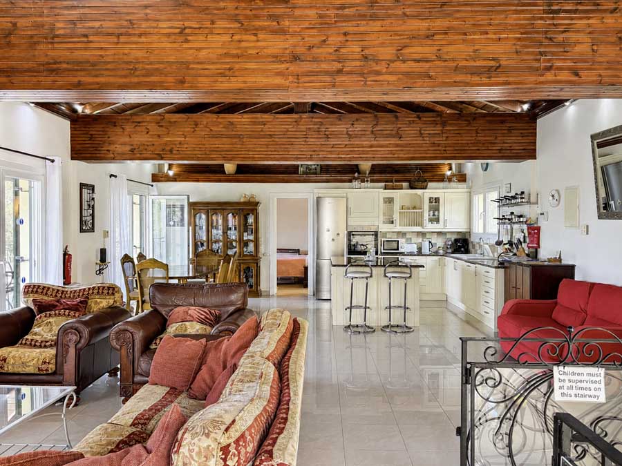 Listing photograph 34 of 71 of the house in Kassiopi, published by Chase Real Estate Corfu.