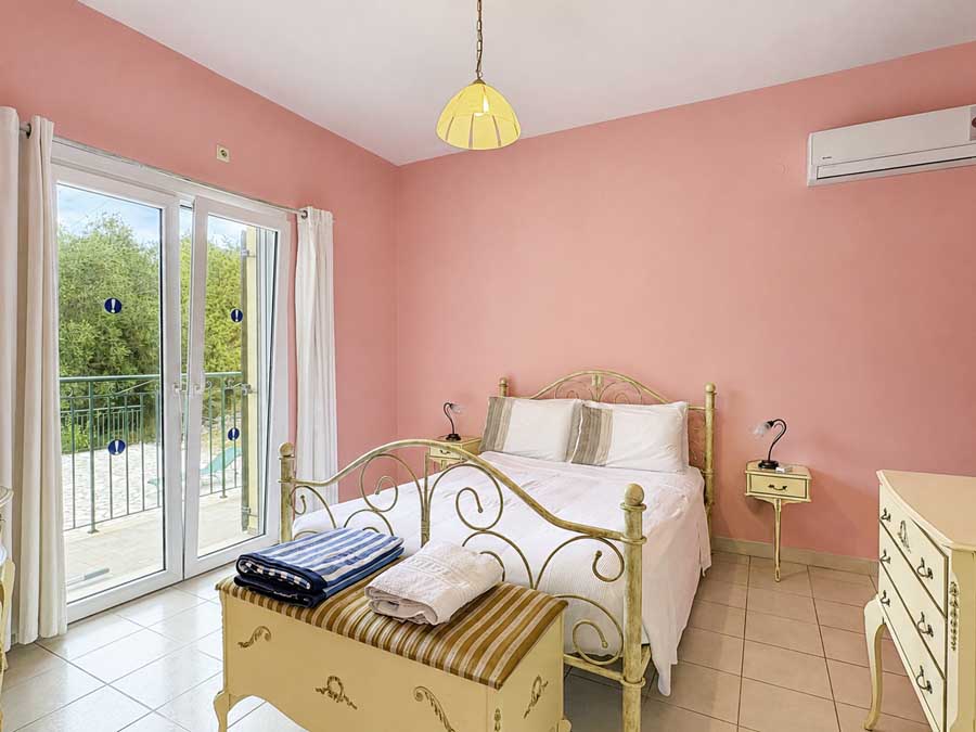 Listing photograph 62 of 71 of the house in Kassiopi, published by Chase Real Estate Corfu.