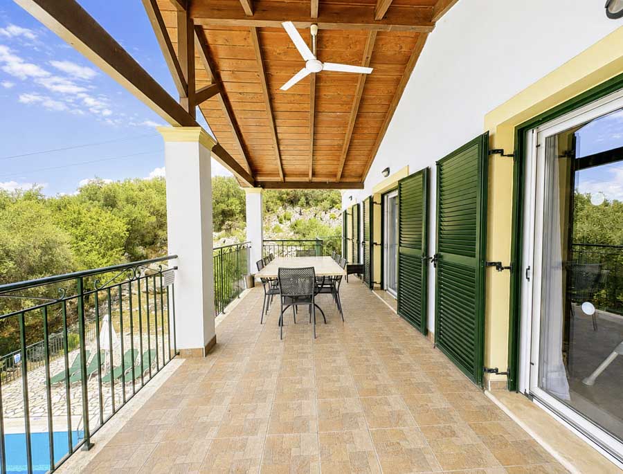 Listing photograph 23 of 71 of the house in Kassiopi, published by Chase Real Estate Corfu.