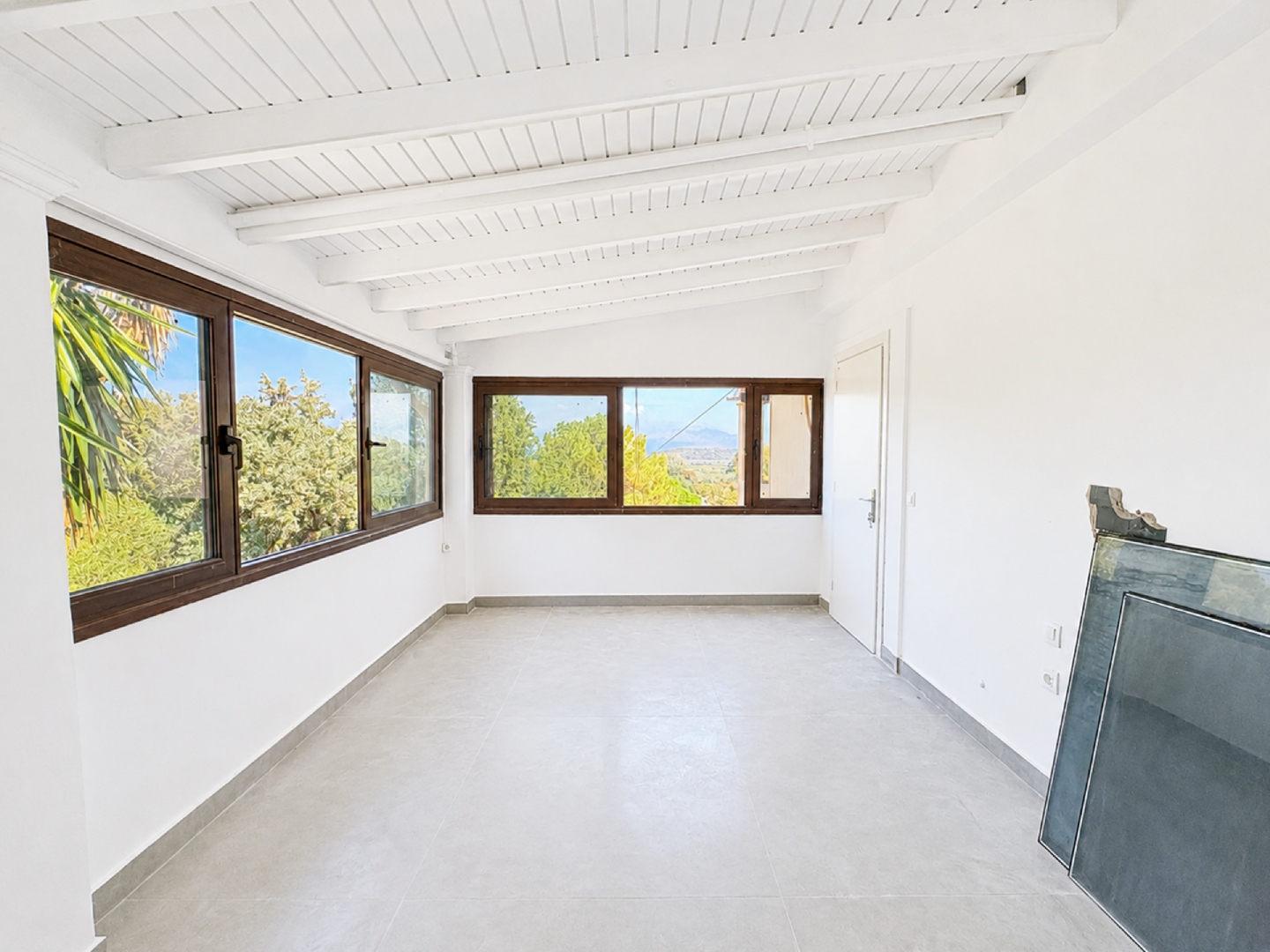 Listing photograph 8 of 15 of the commercial in Acharavi, published by Chase Real Estate Corfu.