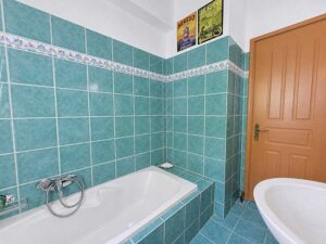 Private 4 Bedroom Villa on a 3,876 m² Estate in Peaceful Lefkimmi (10)
