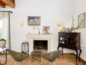 Private 4 Bedroom Villa on a 3,876 m² Estate in Peaceful Lefkimmi (18)