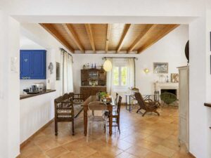 Private 4 Bedroom Villa on a 3,876 m² Estate in Peaceful Lefkimmi (37)