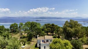 Private 4 Bedroom Villa on a 3,876 m² Estate in Peaceful Lefkimmi (9)