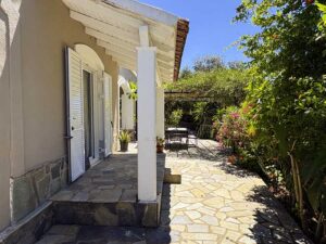 Renovated 3 Bedroom Villa with 50 m² Pool in Vatos, Corfu (20)