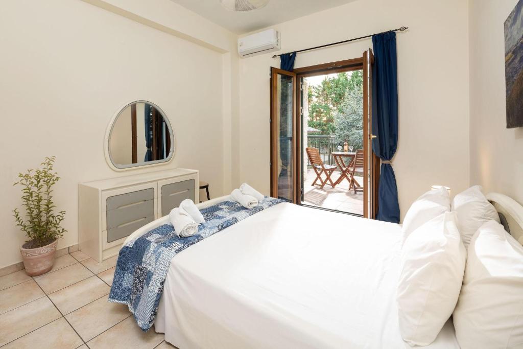 Listing photograph 24 of 28 of the house in Chalikounas, published by Chase Real Estate Corfu.