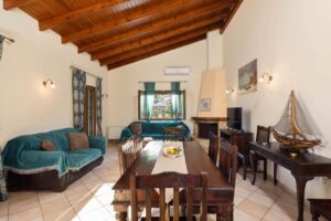 Three Bedroom Villa with Pool on a 3,200 m² Plot in Chalikounas, South Corfu (1)