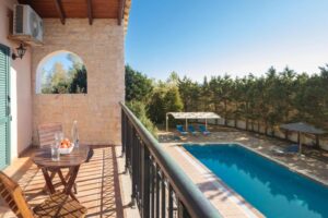 Three Bedroom Villa with Pool on a 3,200 m² Plot in Chalikounas, South Corfu (12)