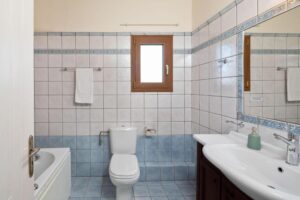Three Bedroom Villa with Pool on a 3,200 m² Plot in Chalikounas, South Corfu (13)