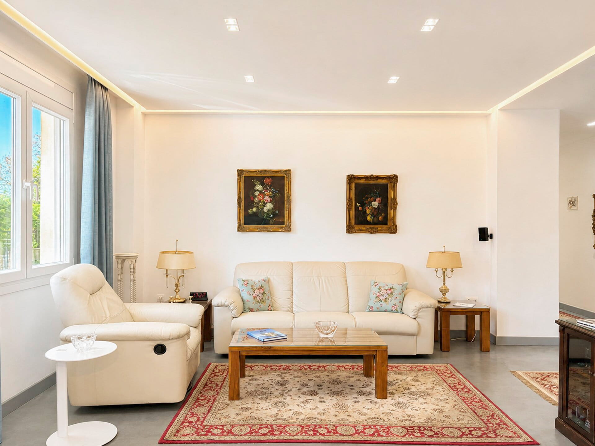 Listing photograph 4 of 20 of the apartment in Corfu Town, published by Chase Real Estate Corfu.