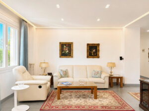 140 m² Ground Floor Apartment & Office Space Just Steps from Liston, Corfu Town (14)