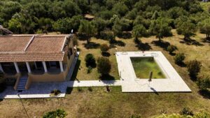 4 Bedroom Villa with Private Pool and Large Plot Near Chalikounas, South Corfu (14)