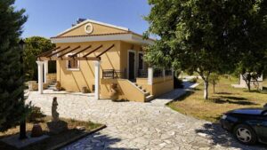 4 Bedroom Villa with Private Pool and Large Plot Near Chalikounas, South Corfu (2)