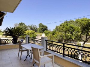 4 Bedroom Villa with Private Pool and Large Plot Near Chalikounas, South Corfu (27)