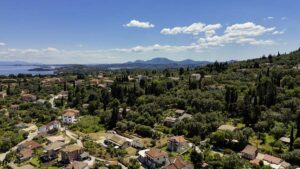 90 m² House on 5,000 m² Village Land in Laskaratika, Close to Ipsos (12)