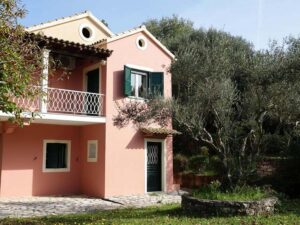 A Rare Find & Unique 6 Bedroom Beach Side Property & Retreat Estate (21)