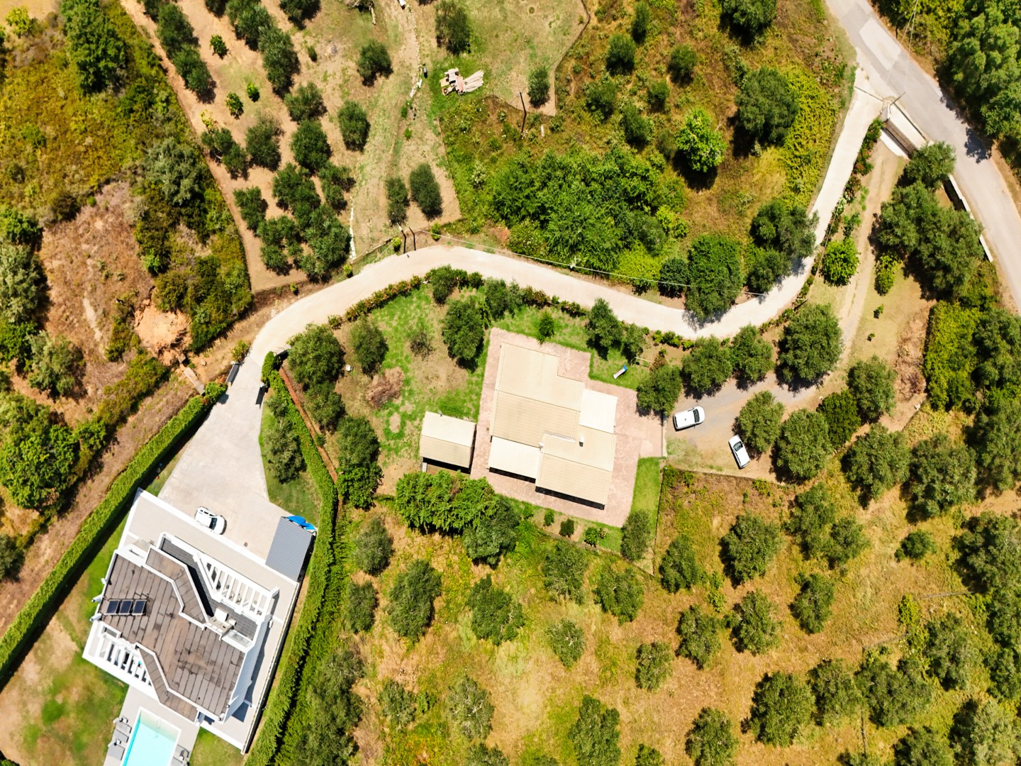 Listing photograph 3 of 35 of the house in Kalafationes, published by Chase Real Estate Corfu.