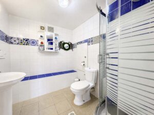 Charming Country Cottage with Sea Views, Walking Distance to Kassiopi Harbour (14)