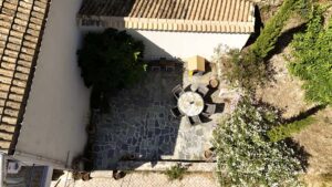 Charming Country Cottage with Sea Views, Walking Distance to Kassiopi Harbour (3)