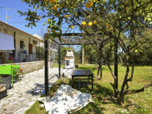 Detached 4 Bedroom Property with Swimming Pool and Garden, Close to Kassiopi Beach (14)