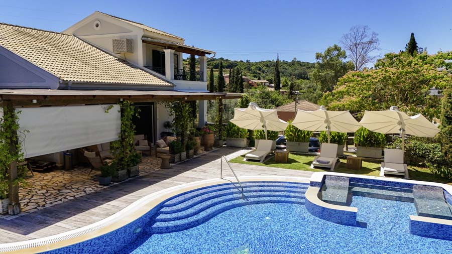 Listing photograph 19 of 94 of the house in Temploni, published by Chase Real Estate Corfu.