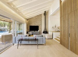 Luxury 260 m² Villa with Guest House, Jacuzzi Pool & Full Solar System in Temploni, Central Corfu (16)
