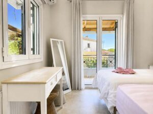 Luxury 260 m² Villa with Guest House, Jacuzzi Pool & Full Solar System in Temploni, Central Corfu (21)
