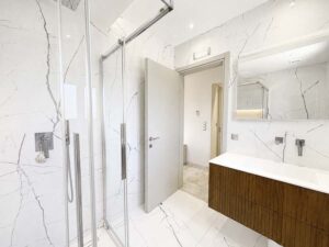 Luxury 260 m² Villa with Guest House, Jacuzzi Pool & Full Solar System in Temploni, Central Corfu (49)