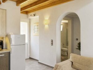 Modern 3 Bedroom Villa with Sunset Views Just 400m from Agios Stefanos Beach, Corfu (27)
