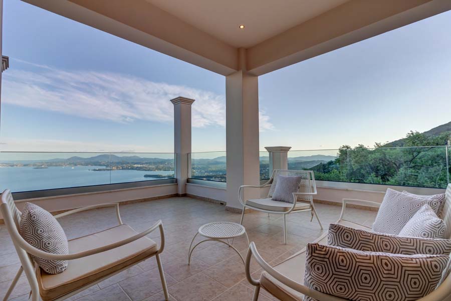 Listing photograph 17 of 32 of the house in Spartilas, published by Chase Real Estate Corfu.