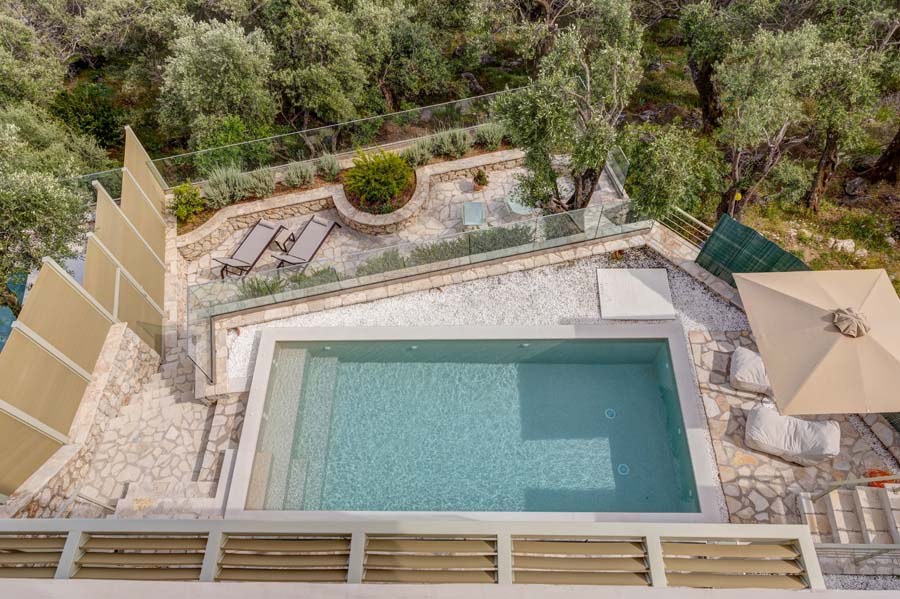 Listing photograph 9 of 32 of the house in Spartilas, published by Chase Real Estate Corfu.