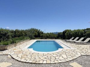 Spacious 4 Bedroom Villa with Sea and Countryside Views in Kato Korakiana (11)