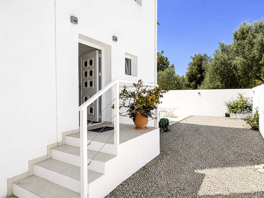 Listing photograph 21 of 56 of the house in Kato Korakiana, published by Chase Real Estate Corfu.