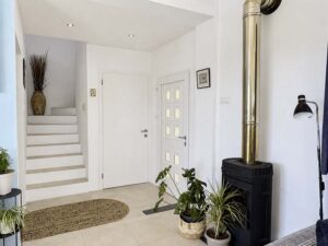Spacious Country Estate with Two Detached Homes on 8,000 m² of Private Land (13)