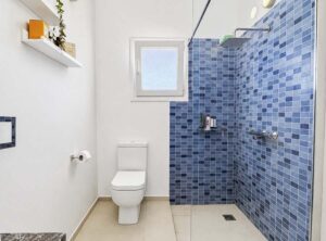 Spacious Country Estate with Two Detached Homes on 8,000 m² of Private Land (15)
