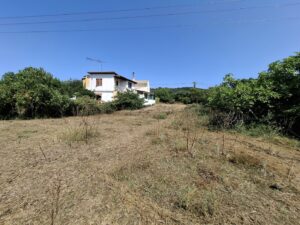 Spacious Plot with Mountain Views in Stroggili (3)