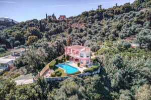 Viros A Spacious Family Estate with Separate Apartment, Pool & Panoramic Views (9)