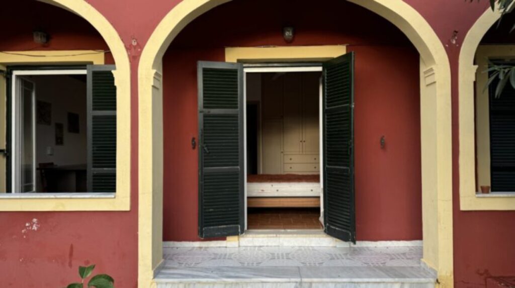 3 Bedroom Detached House Within Walking Distance of Issos Beach, South Corfu (6)