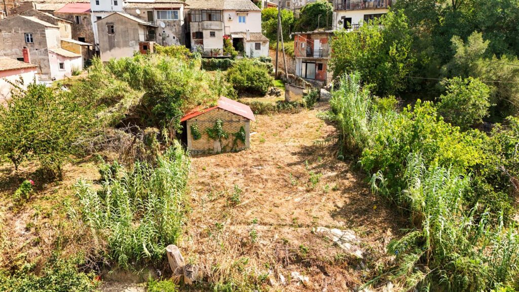 355 m² Building Plot with Development Potential in Evropouli, Corfu (7)