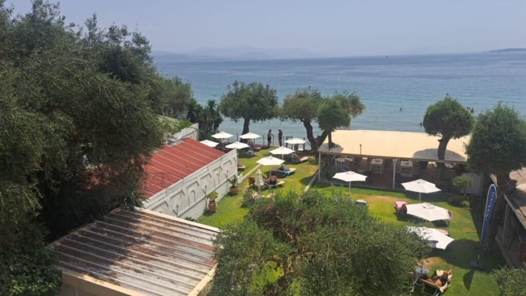 Beachfront Hotel with Restaurant & Development Potential in Dassia, Corfu (5)