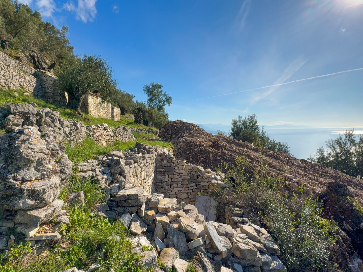 Listing photograph 6 of 11 of the land in Nissaki, published by Chase Real Estate Corfu.