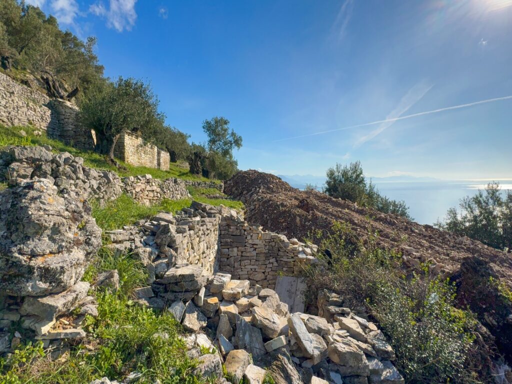 Buildable 4,000 m² Plot near Nissaki Beach, North East Corfu (7)
