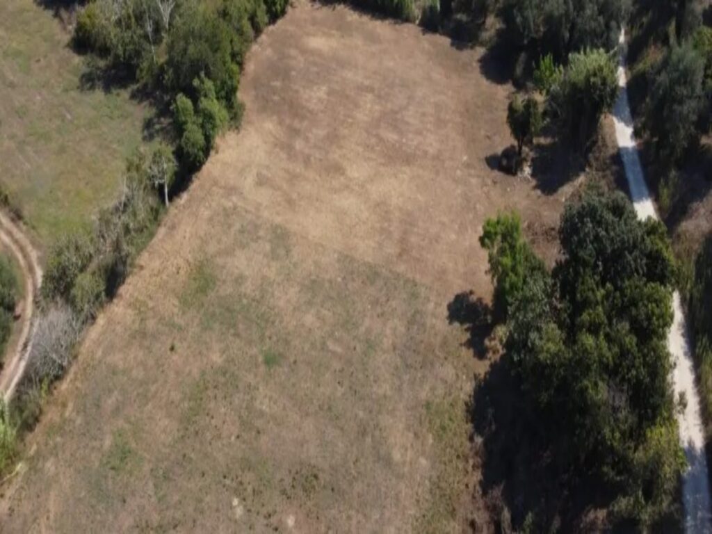 Buildable 5,905 m² Plot Near the Coast in Kouknikades, Northwest Corfu (2)