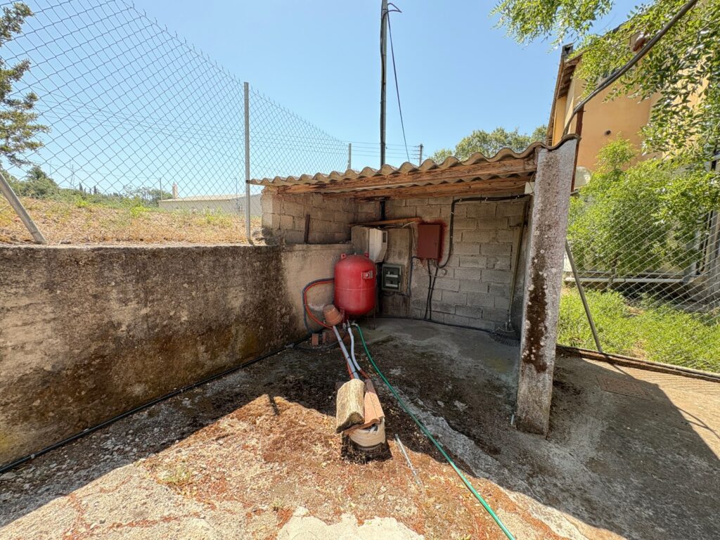 Detached 3 Bedroom Country Home with Large Garden in Danilia, Central Corfu (26)
