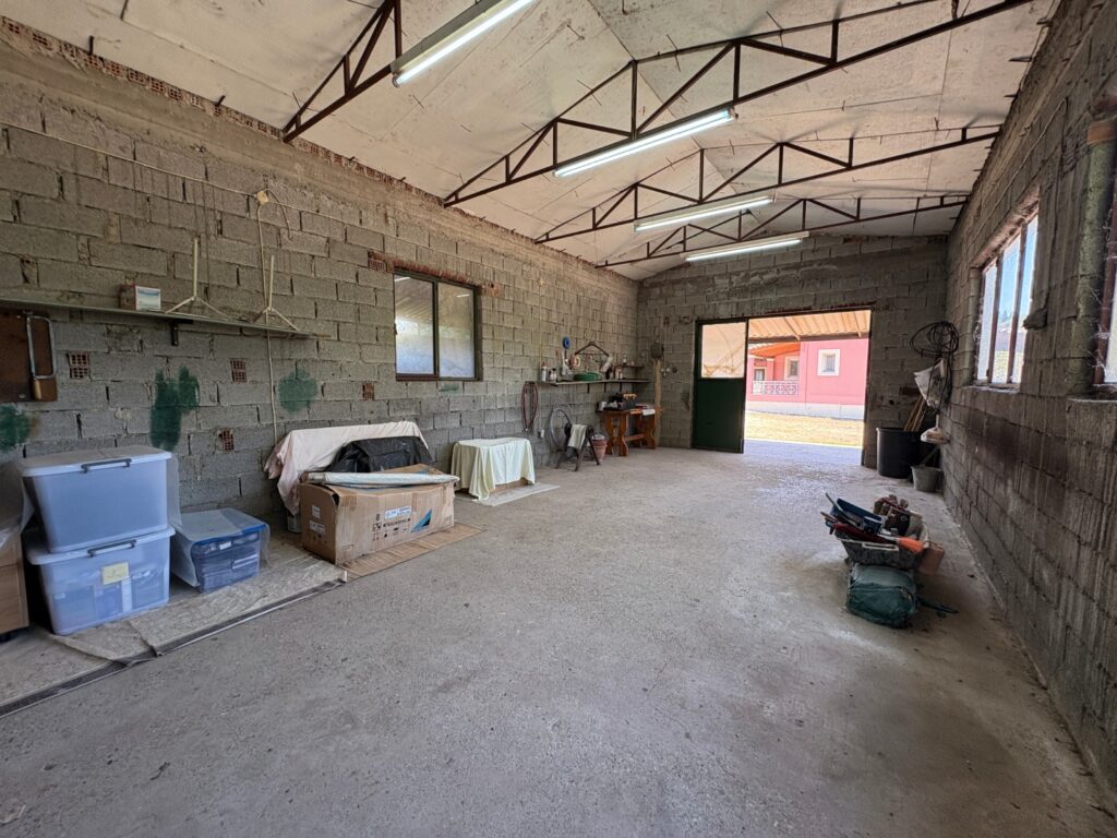 Detached 3 Bedroom Country Home with Large Garden in Danilia, Central Corfu (40)