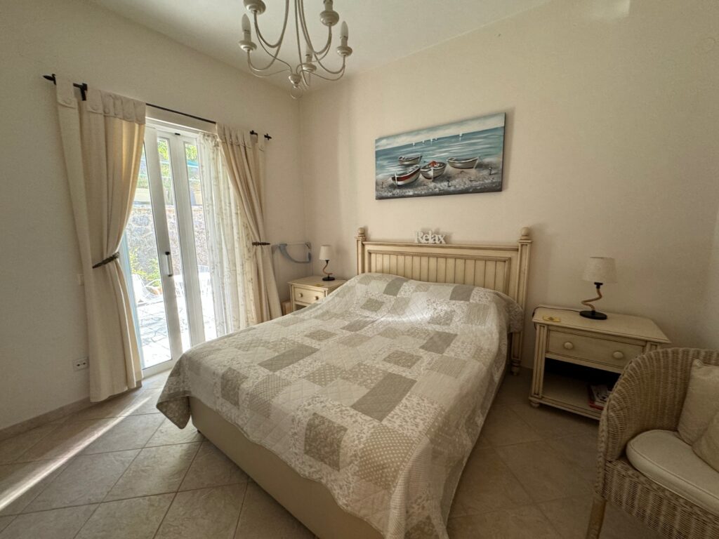 Elegant 7 Bedroom Villa with Pool and Sea Views in Kommeno, East Corfu €1,480,000 (37)